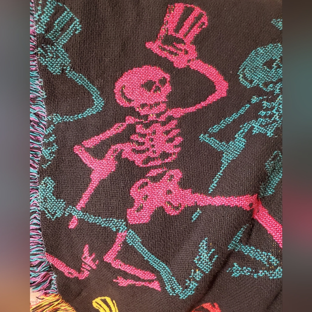 RARE Vintage Grateful Dead Dancing Skeletons Throw Blanket Tapestry - Picture 3 of 5